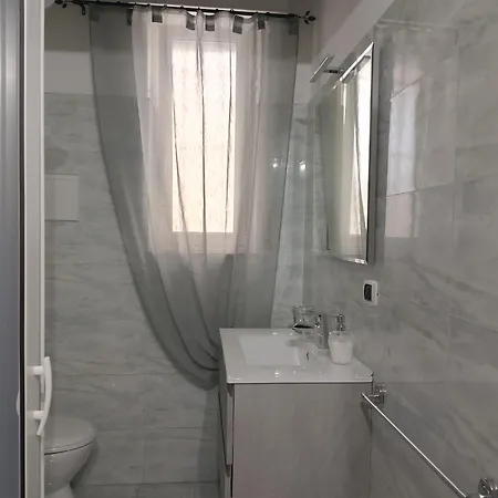 A Casa Di Franck Бишелье